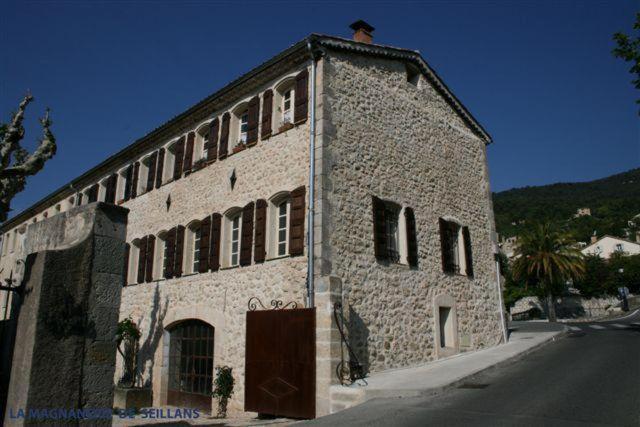La Magnanerie De Seillans Bed and Breakfast Buitenkant foto